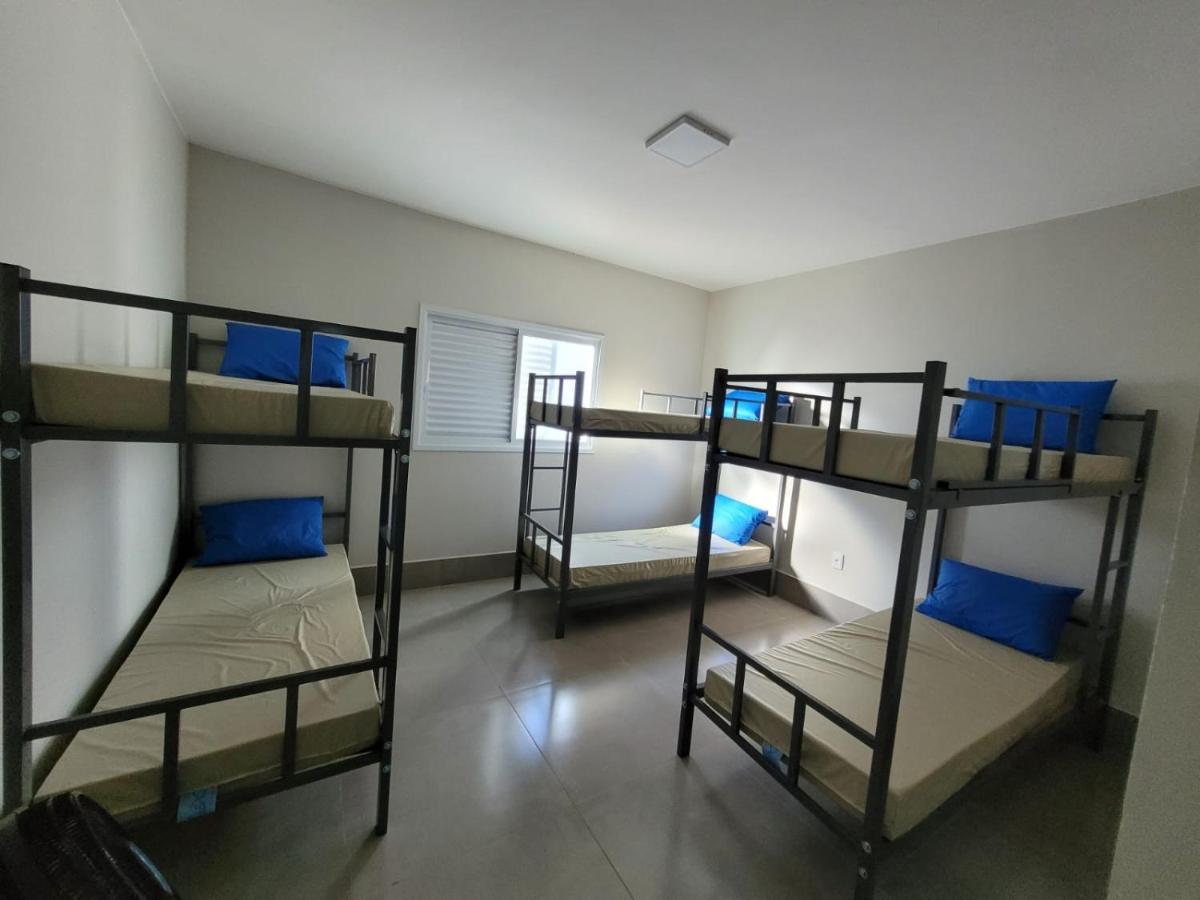 ALOJAMENTO SUPER CONFORTÁVEL EM UBERABA! Quartos para até 6 pessoas! Esterno foto